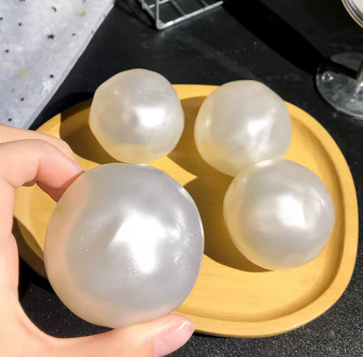Pearly Coconut Oil Squishy
